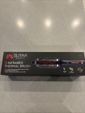 SUTRA Infrared Thermal Round Brush - Black with Red Accents
